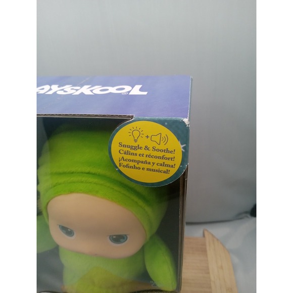 Hasbro Playskool GLO WORM Lullaby PLUSH Snuggle Soothing Music Light - Picture 4 of 10